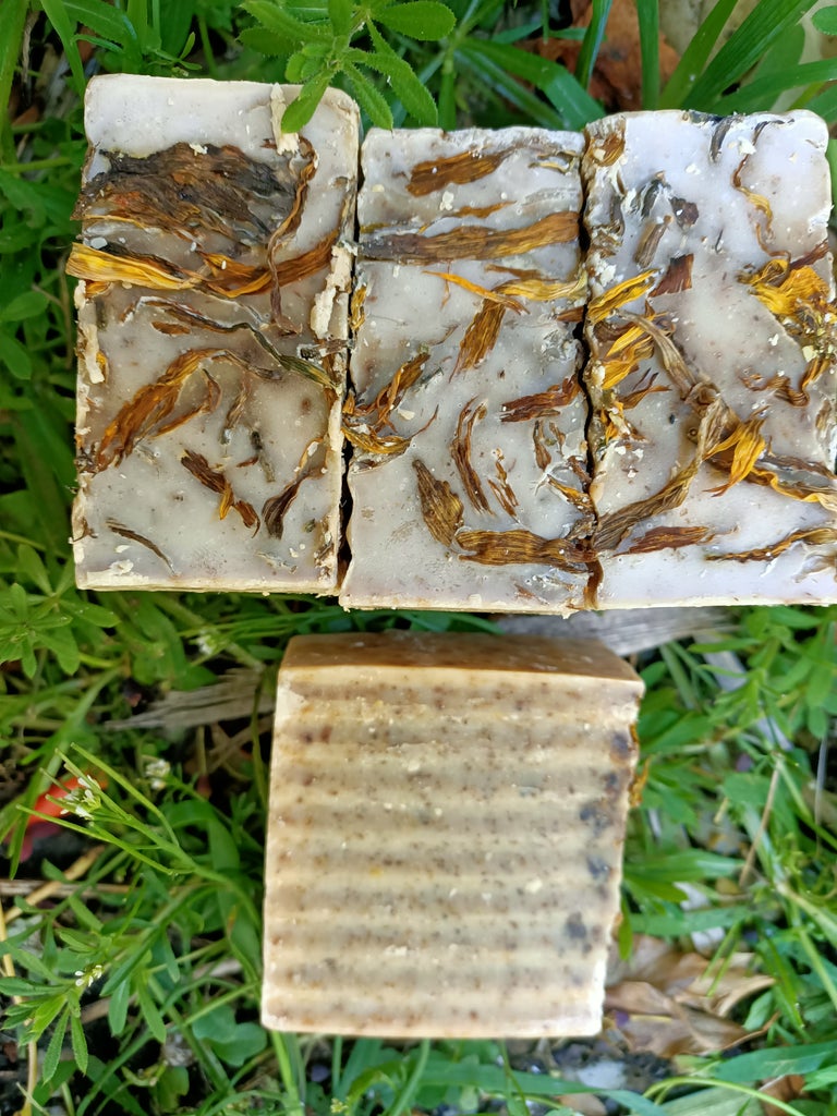 Sunflower Shampoo bar