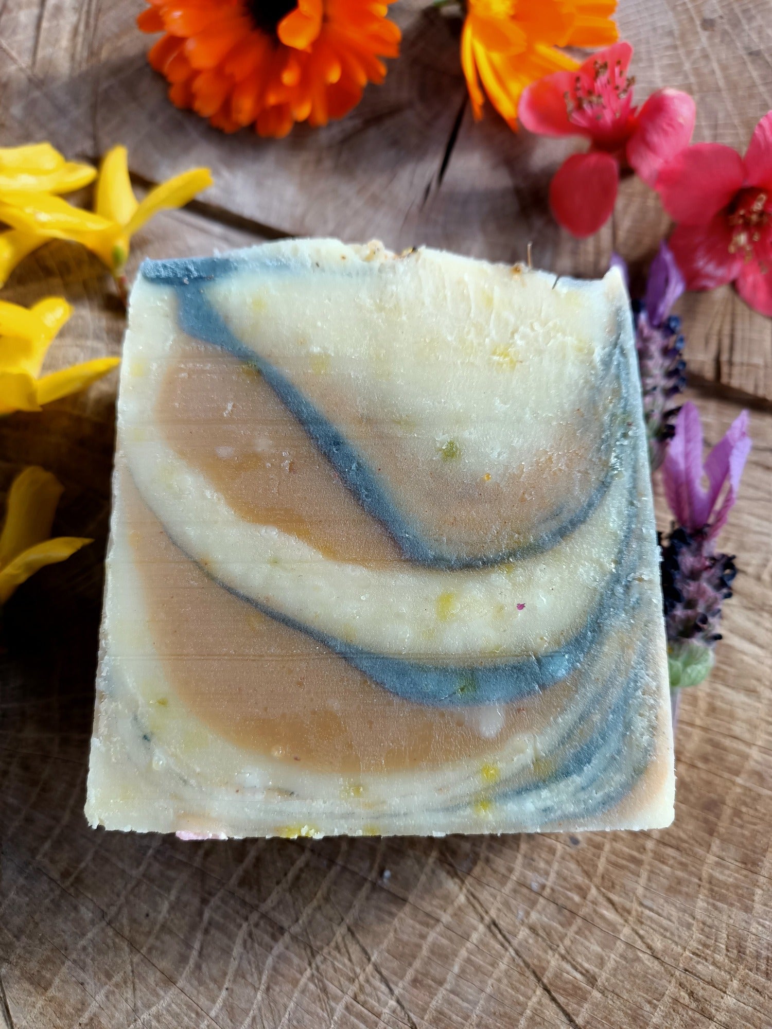 Dandelion Honey and Activated Charcoal Soap Secondary image
