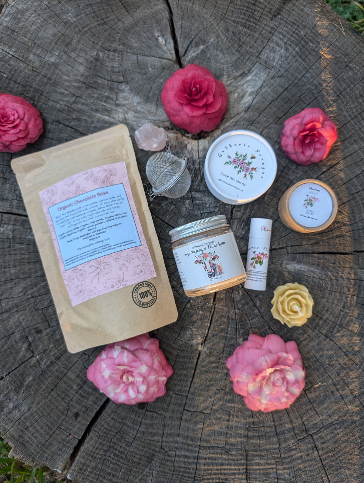 Rose gift hamper  Main image