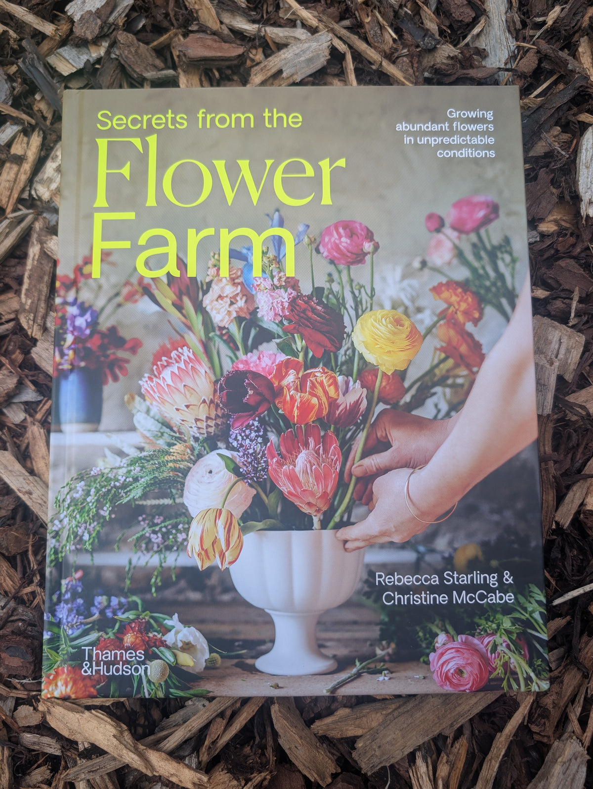 Secrets from the flower farm book Rebecca starling
