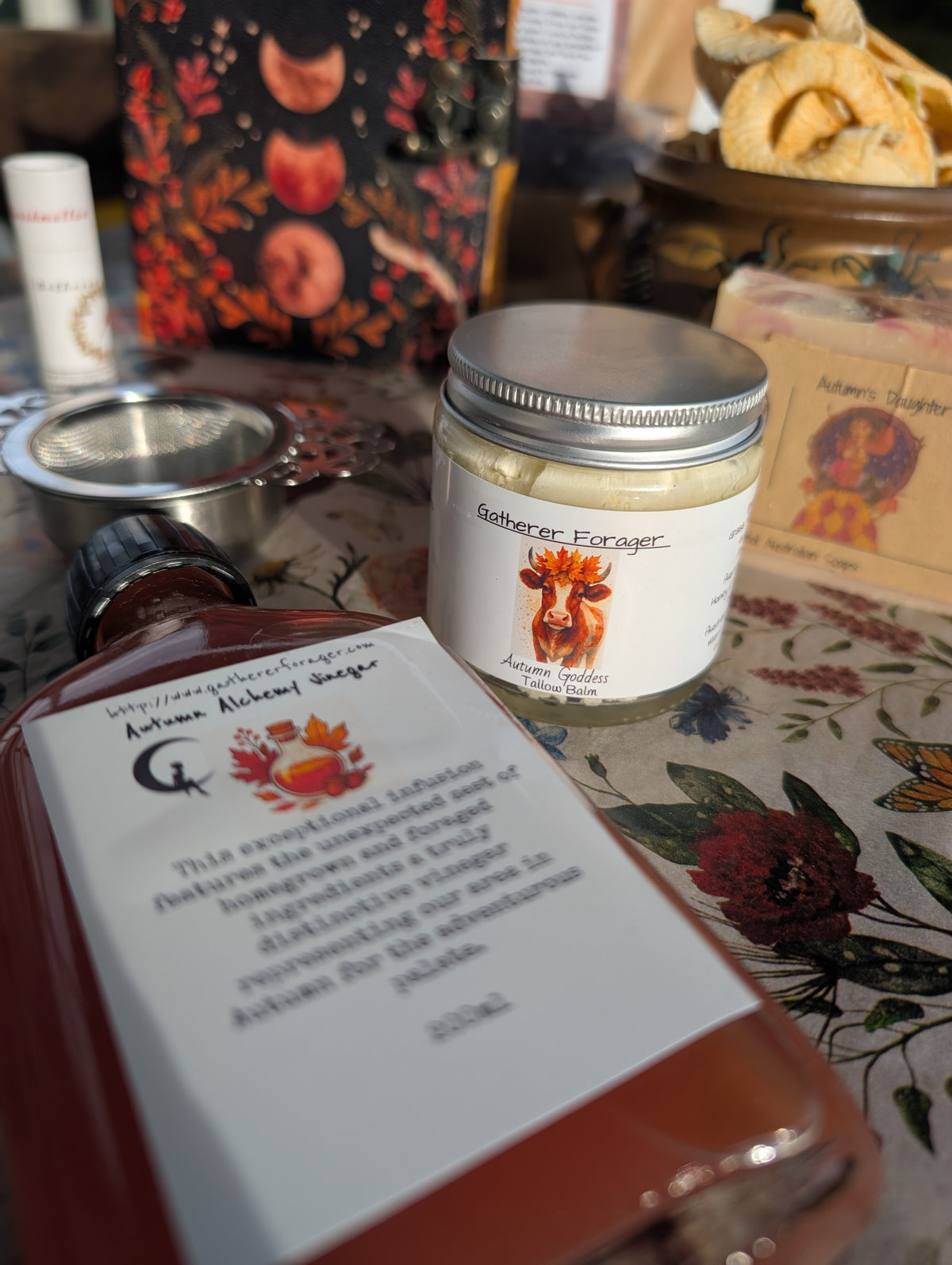Seasonal Box - Autumn Main image