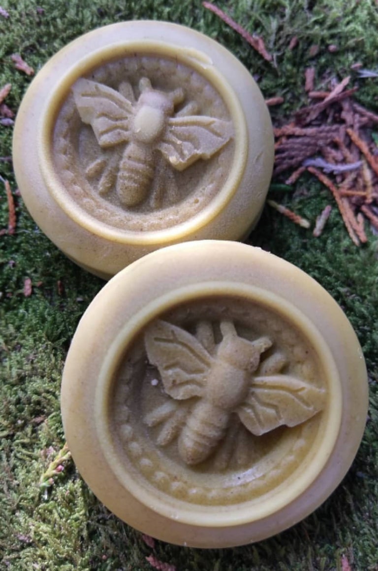 green tea beeswax moisturizer  Main image