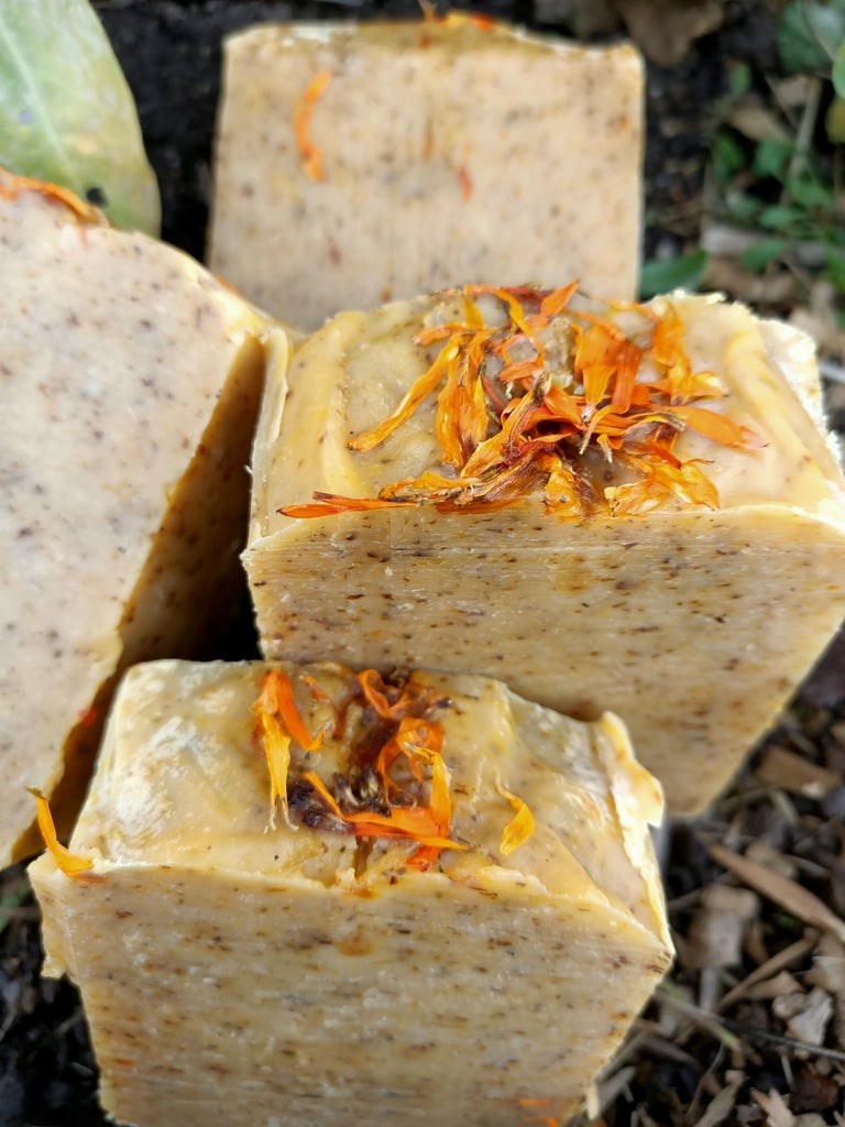 Calendula Beeswax soap Secondary image